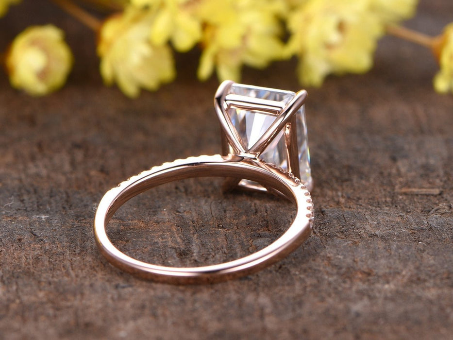 1.25 Carat Emerald Cut Moissanite and Diamond Wedding Ring in Rose Gol ...