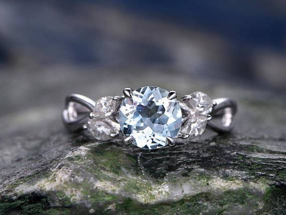 Raw Aquamarine Ring for Women, Aquamarine Engagement Ring, Raw Stone R –  JadedDesignNYC